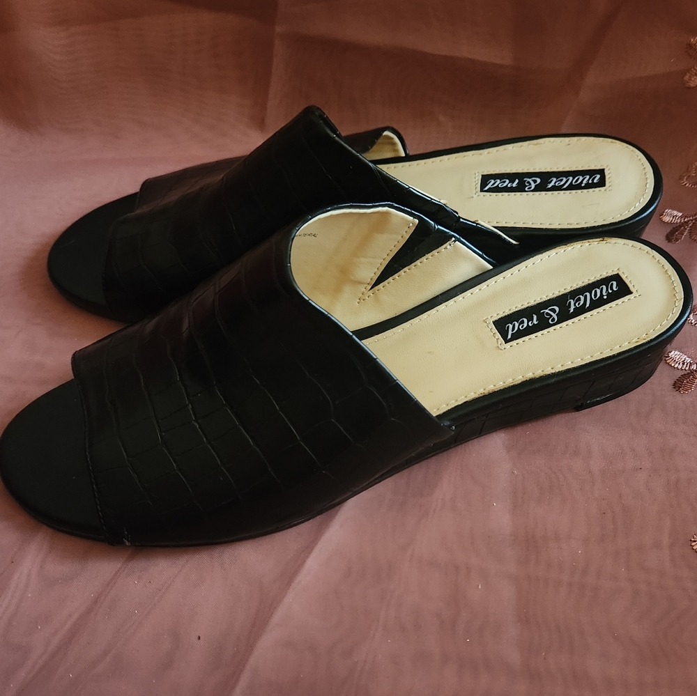 Violet & Red Slip On black  Peeptoe Flats Sandals Size 8.5 - Picture 5 of 8
